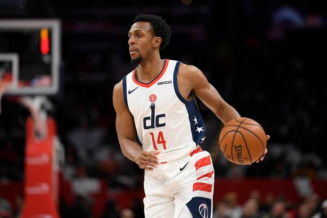 NBA前500场比赛得分、篮板和助攻超21000的稀有成就